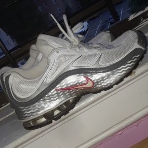Running shoes